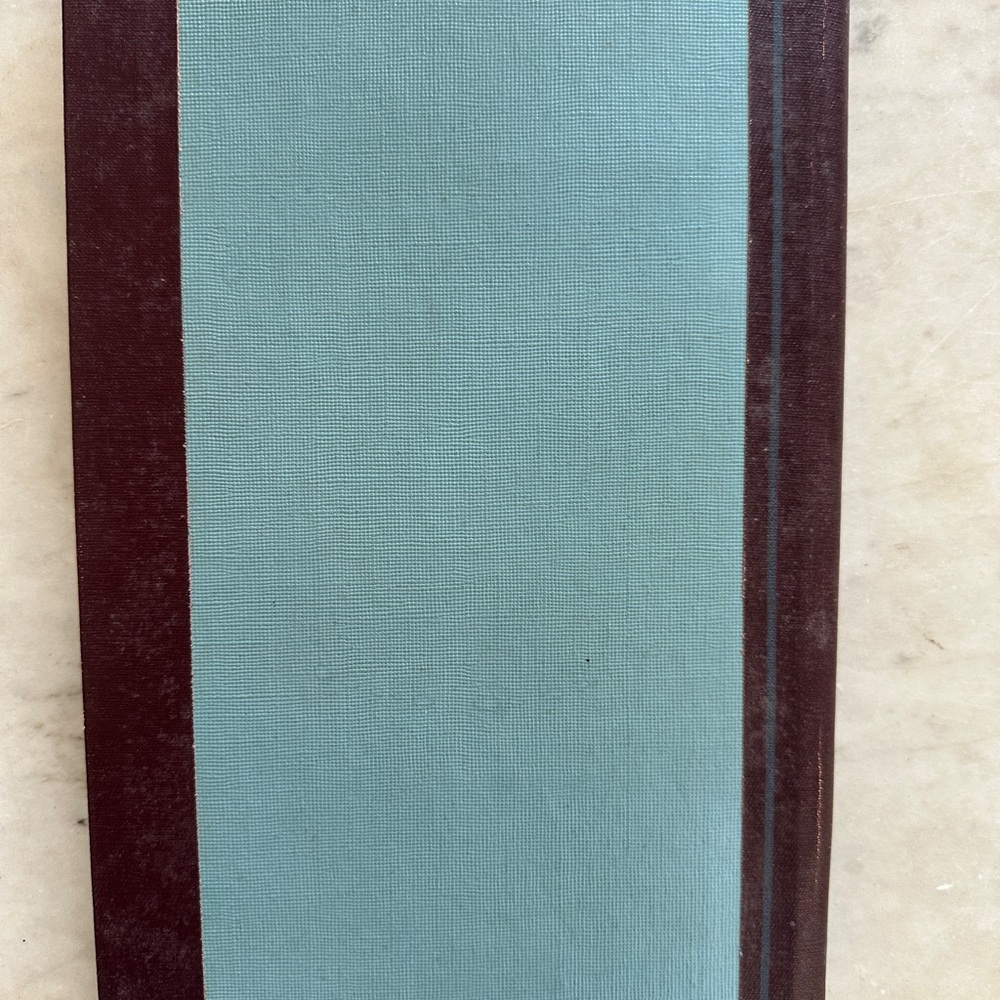 VINTAGE 1972 LEDGER WITH HANDWRITTEN ENTRIES - Picture 16 of 16